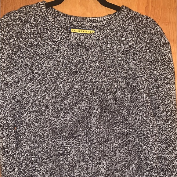 Patterned Sweater - Picture 1 of 3